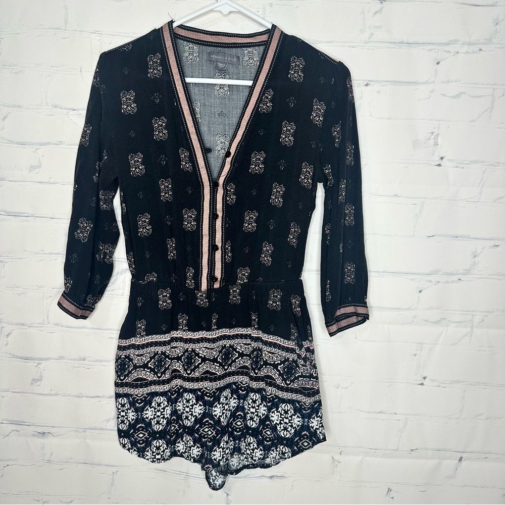 Kendall & Kylie‎ small romper
